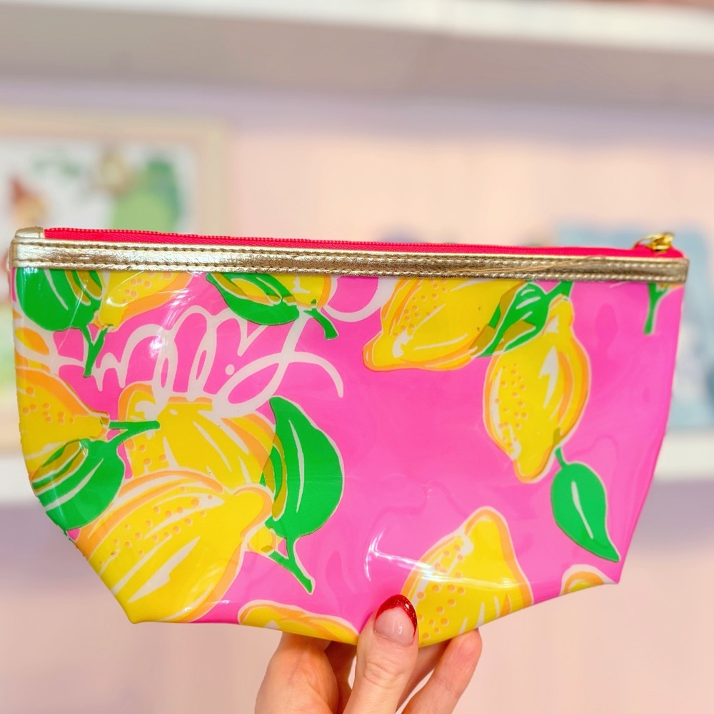 Lilly Pulitzer for Estée Lauder Pink Lemon Travel Pouch 🍋💕 - Picture 3 of 4
